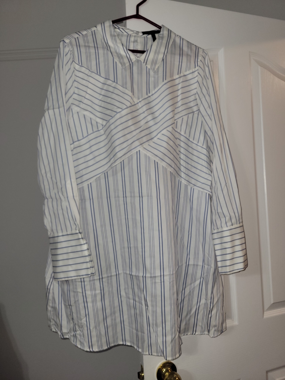BCBG MAXAZARIA Shirt